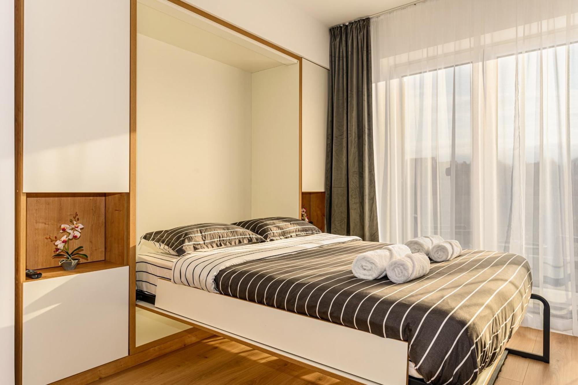 Luxury Landing Apartments Complex Qualis Brasov Exterior photo