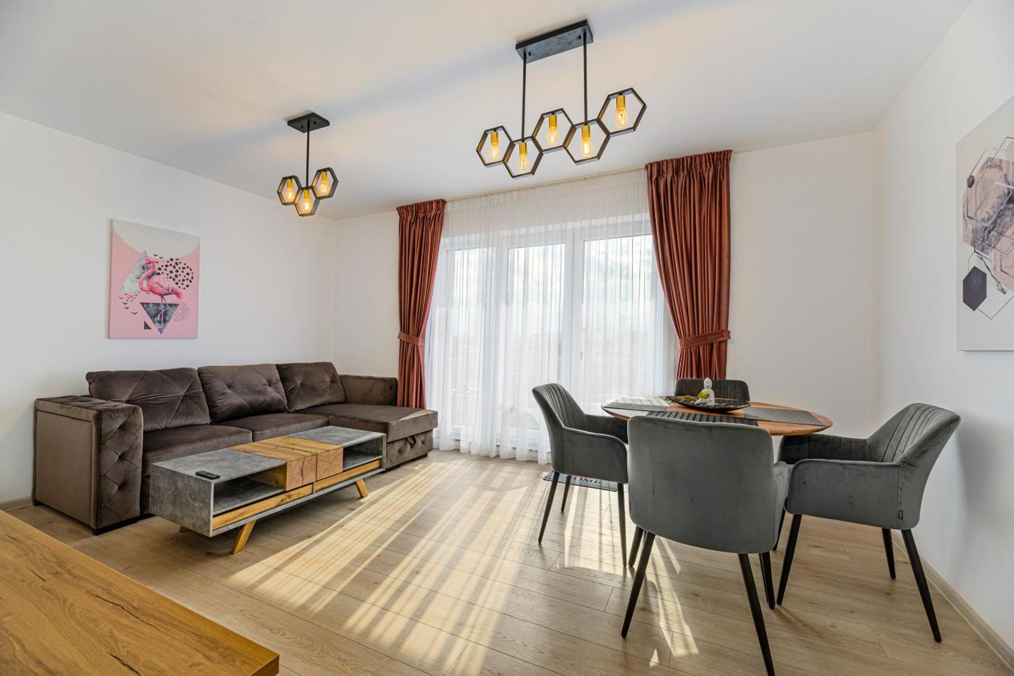 Luxury Landing Apartments Complex Qualis Brasov Exterior photo